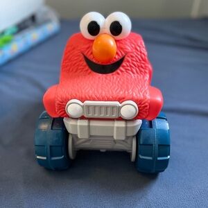 Sesame Street giggle & go Elmo monster truck